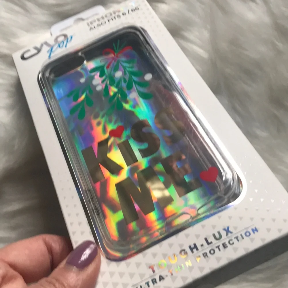 Cylo Pop Kiss Me iPhone 8 Regular Case. NEW!